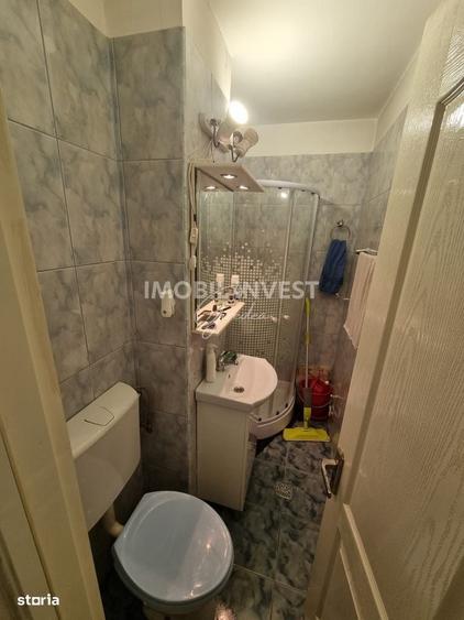 Apartament cu 4 camere în Cetate