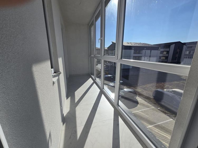 Apartament cu 2 camere decomandat în Giroc