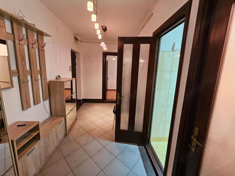 Apartament cu 3 camere decomandat în Ultracentral