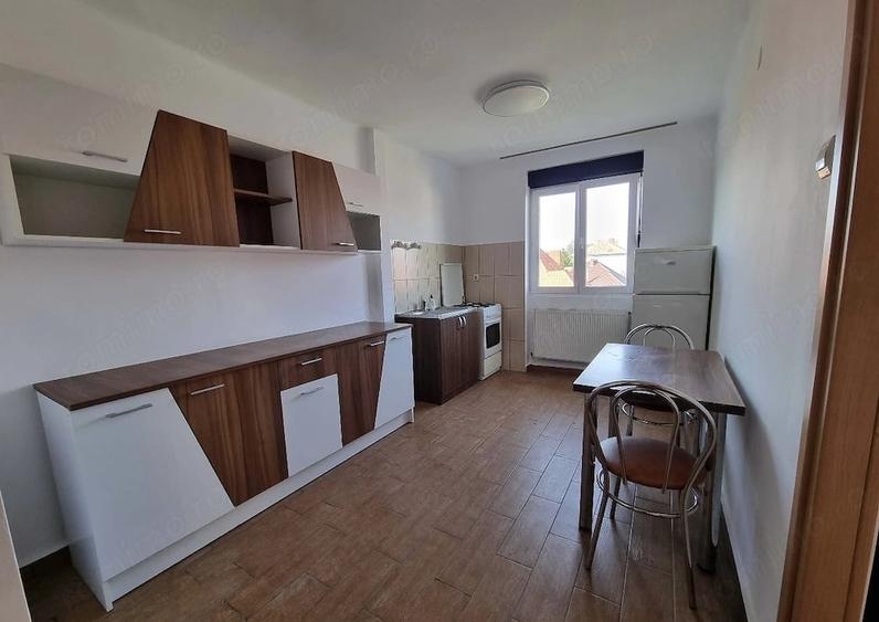 Apartament 2 Camere Decomandat Zona Victor Babe? - 7