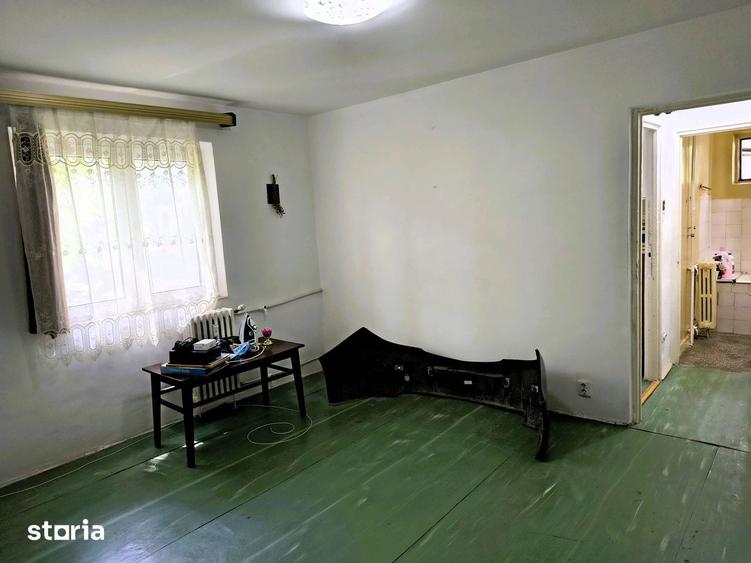 Vanzare Apartament 2 camere, Resita, etajul 1, lini?te ?i acces facil - 14