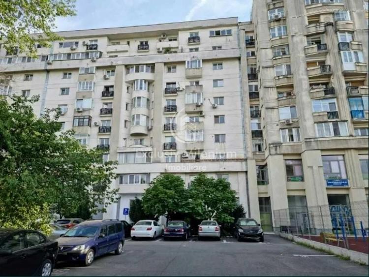 Birou, de 100 mp, în Octavian Goga