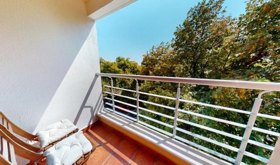 Apartament cu 3 camere în Aviatorilor