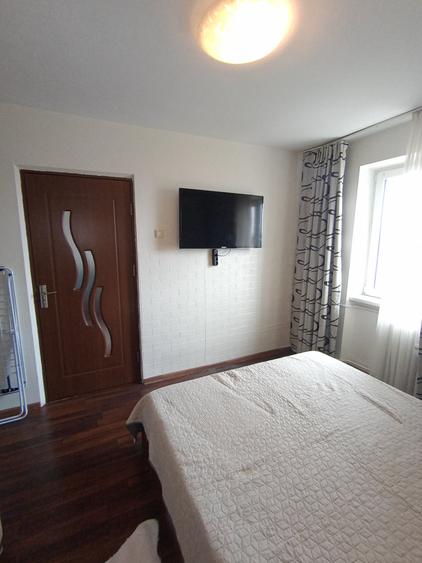 Apartament cu 2 camere semidecomandat în Peninsula