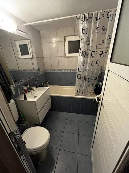 Apartament cu 3 camere semidecomandat, mobilat în Crângași