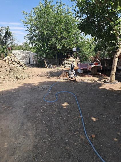 Casă cu Teren 1200 Mp în Central
