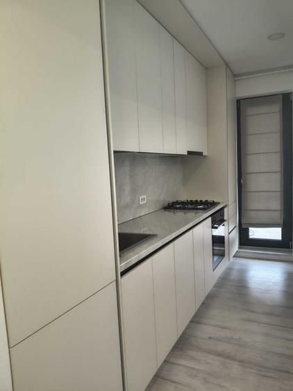 Apartament cu 2 camere decomandat în Sisești