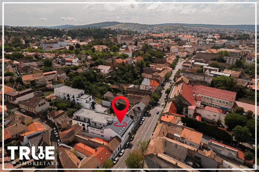 Apartament cu 2 camere decomandat, mobilat în Central