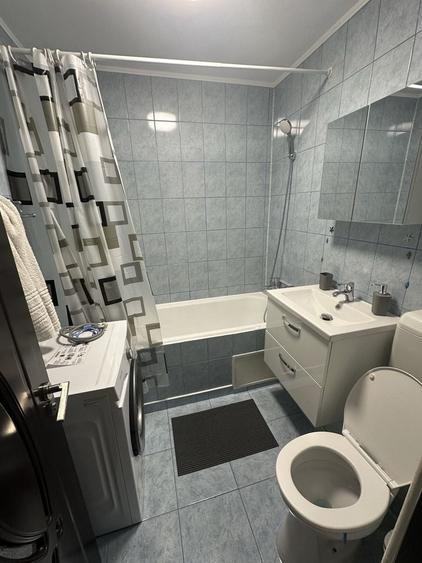 Apartament cu 2 camere decomandat în Crângași