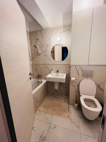 Apartament cu 2 camere decomandat în Aviației