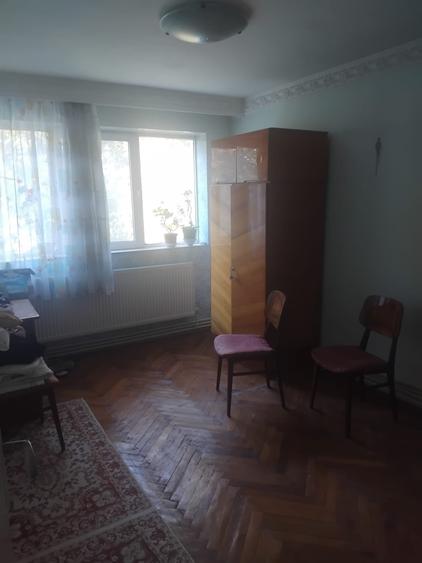 Apartament cu 2 camere semidecomandat în Abator