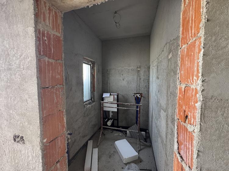 Duplex cu 5 camere cu Teren 270 Mp în Giroc