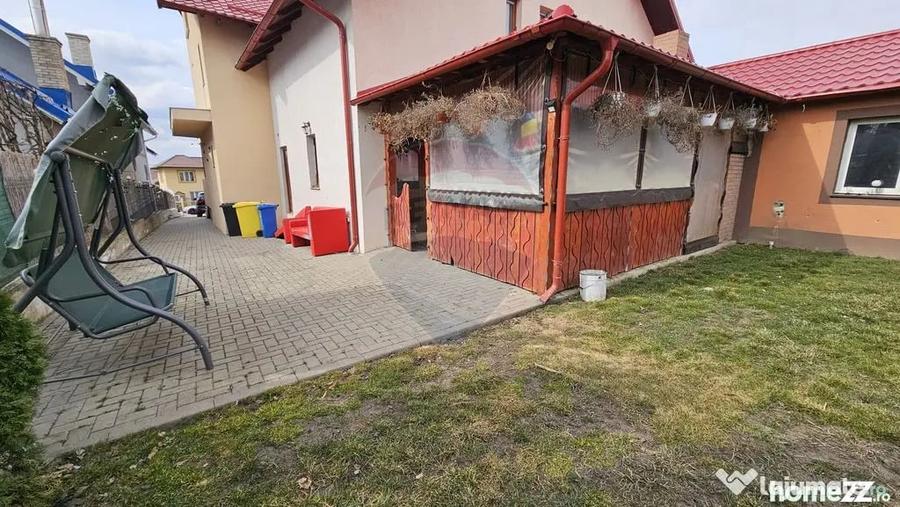 Casă cu 6 camere cu Teren 1000 Mp în Sfântu Ilie