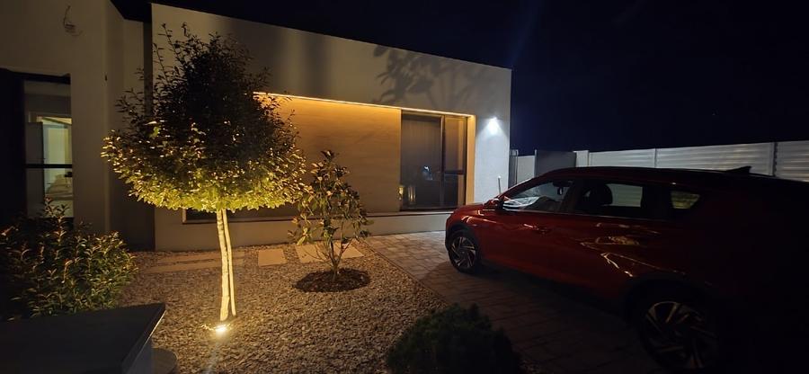 Duplex cu 4 camere cu Canalizare în Dumbrăvița