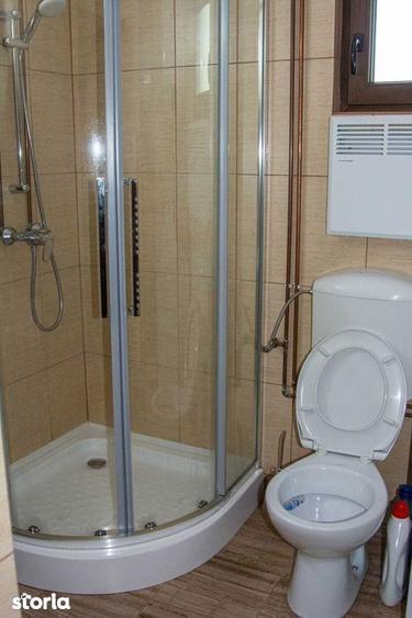 Casă cu 3 camere cu Canalizare în Gura Râului