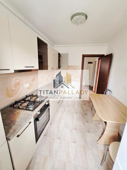 Apartament cu 3 camere decomandat, mobilat în Theodor Pallady