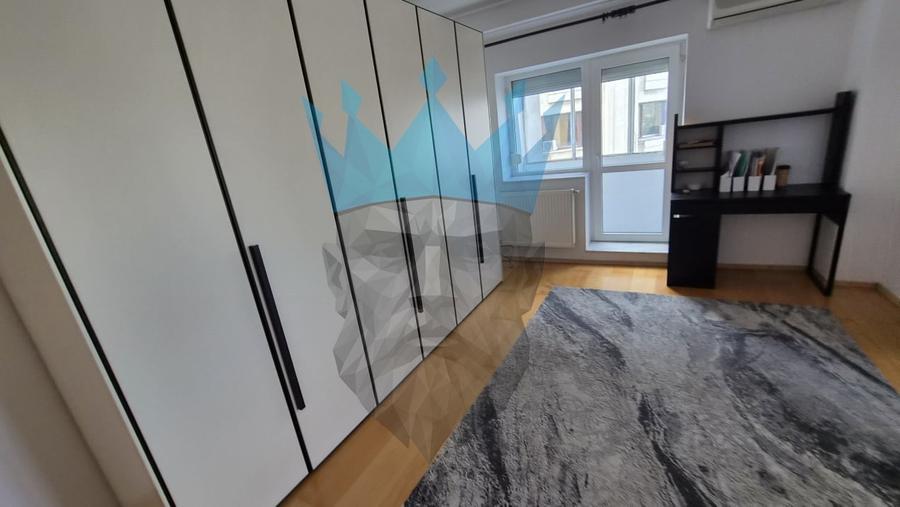 Apartament cu 2 camere semidecomandat, mobilat în Unirii