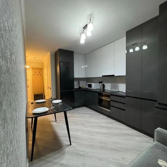 Apartament cu 2 camere decomandat în Crângași