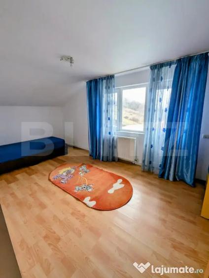 Casă cu 4 camere cu Teren 200 Mp în Bucium