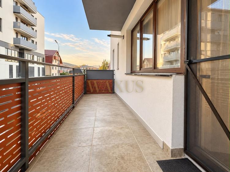 Apartament cu 2 camere semidecomandat, mobilat în Florești