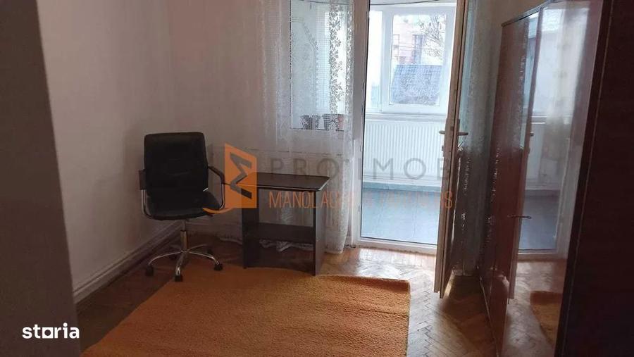 Apartament cu 3 camere decomandat în Dorobanți 1