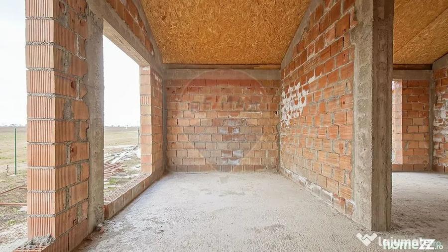 Casă cu 3 camere cu Teren 357 Mp în Hărman