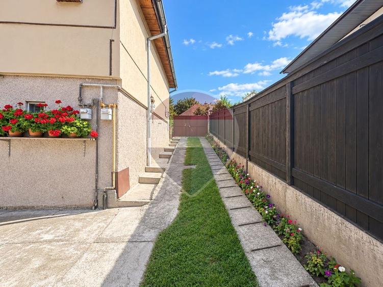 Apartament de închiriat-Strada Carierei-Bartolomeu - 10