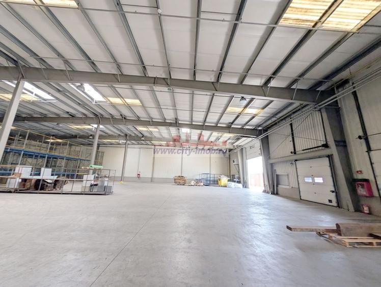 Spațiu industrial, de 2,400 mp, în Centura Nord