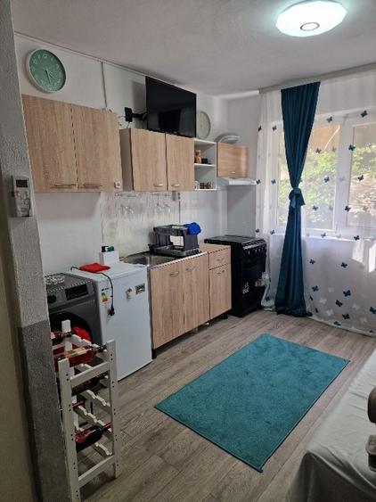 Garsonieră decomandată în Sud-Vest