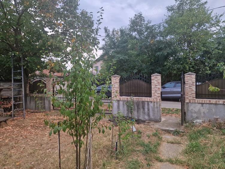 Casa de vanzare - 1