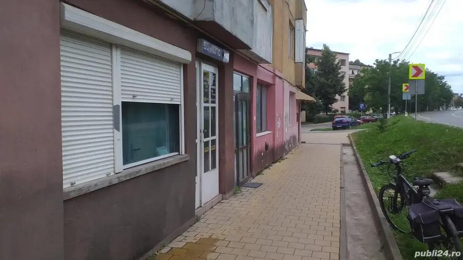 Spațiu comercial, de 35 mp, în Central