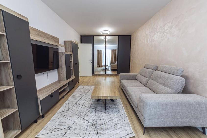 Apartament cu 2 camere decomandat, mobilat în Theodor Pallady