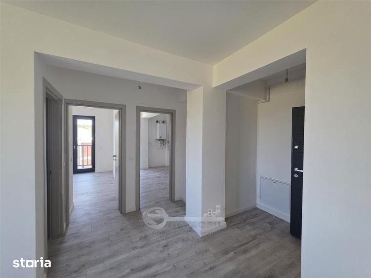 Apartament cu 2 camere decomandat în Rediu