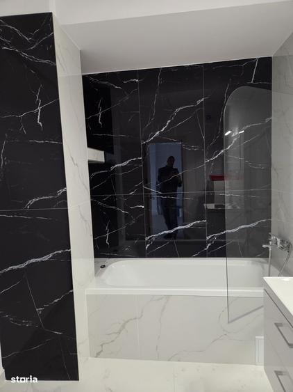 Apartament cu 3 camere în Aurel Vlaicu