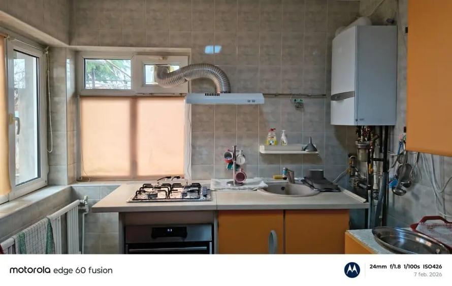 Casa si teren 1000 mp Voluntari - 1