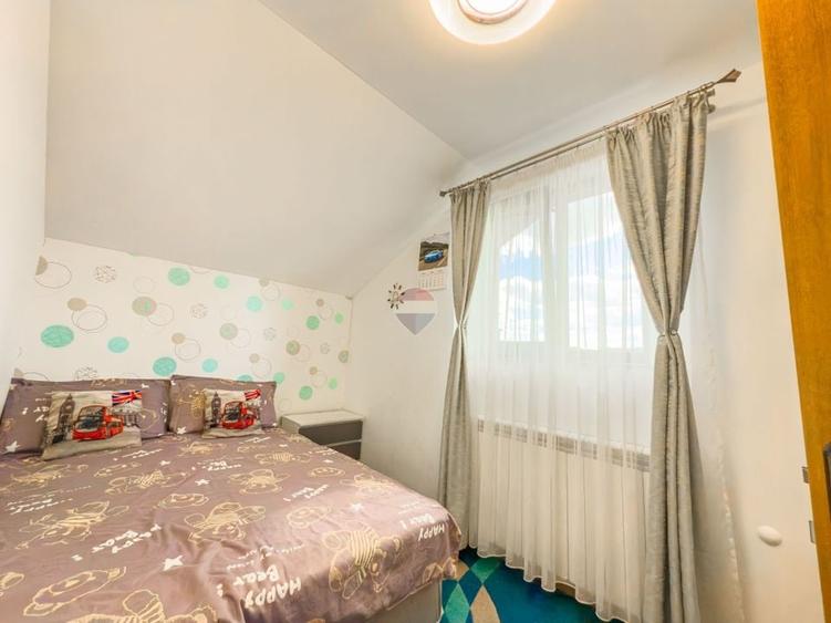 Casă individuală cu 5 camere cu Teren 2082 Mp în Tudor Vladimirescu (Avrămeni)