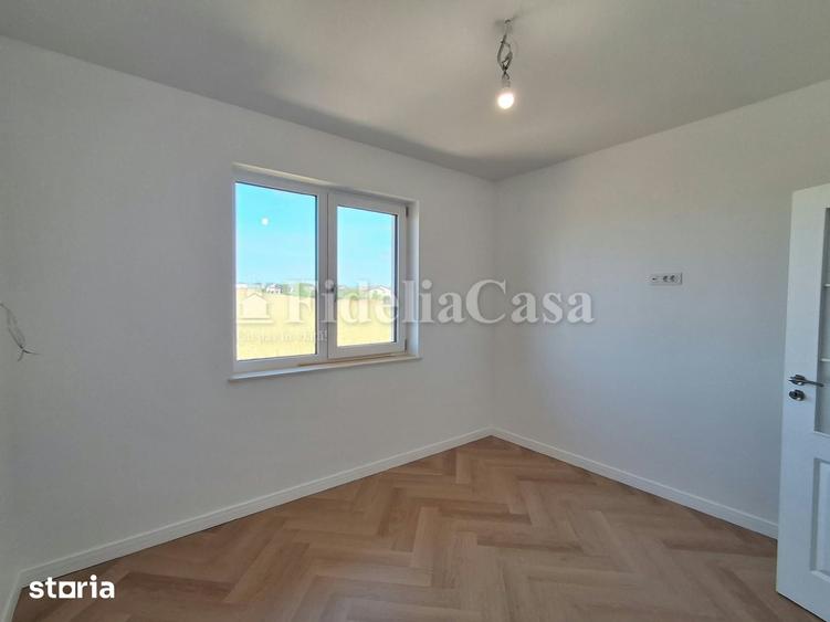 Casă cu 4 camere cu Teren 528 Mp în Rediu
