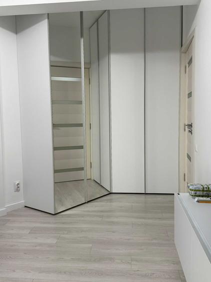 Apartament cu 2 camere decomandat în Uverturii