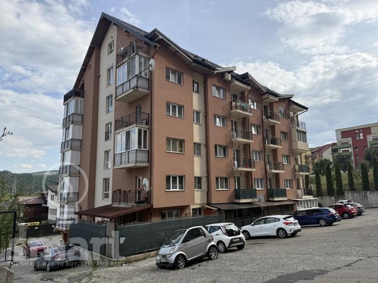 Apartament cu 3 camere semidecomandat, mobilat în Mănăștur
