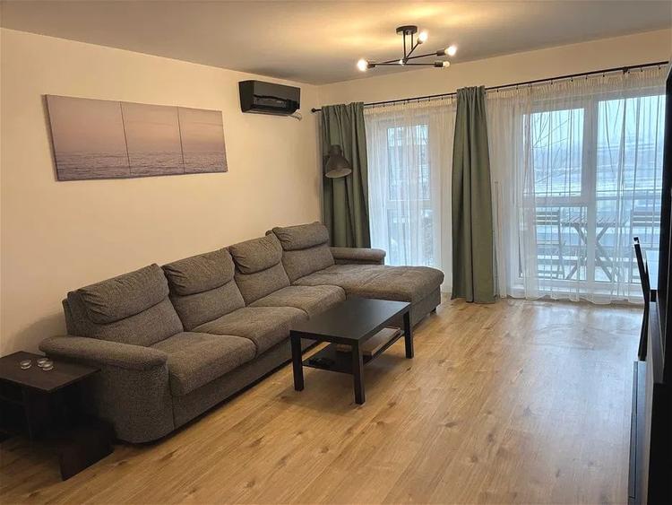 Apartament cu 2 camere semidecomandat în Floreasca