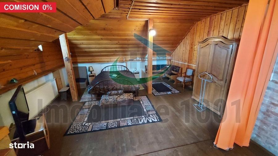 Casă cu 4 camere cu Teren 1658 Mp în Colțirea