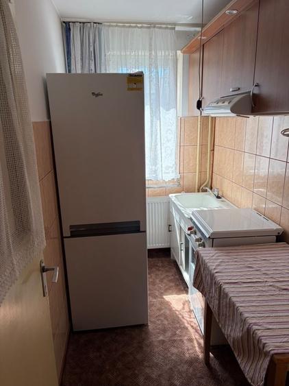 Apartament cu 2 camere decomandat în Ostroveni