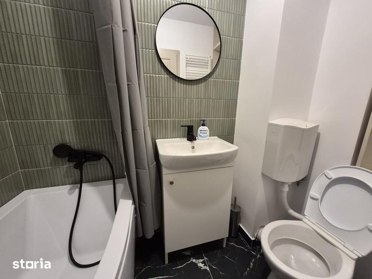 Garsonieră decomandată în Valea Cetății