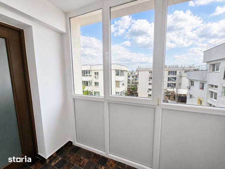 Apartament cu 2 camere decomandat în Băneasa