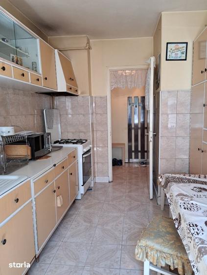 Apartament 2 camere, etajul 2, bld Decebal - 2