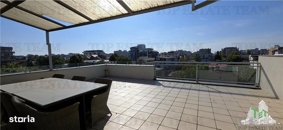 Apartament cu 4 camere decomandat, mobilat în Polonă