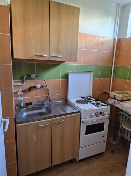 Garsonieră decomandată în Dosu Bricii