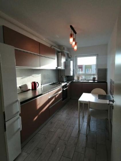 Apartament cu 2 camere decomandat, mobilat în Avantgarden