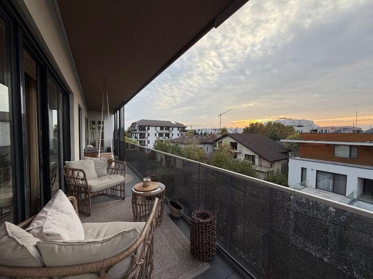Apartament cu 3 camere decomandat, mobilat în Central