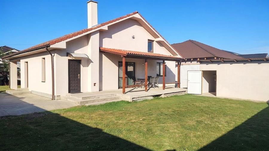 Casă cu 2 camere cu Teren 490 Mp în Nufărul